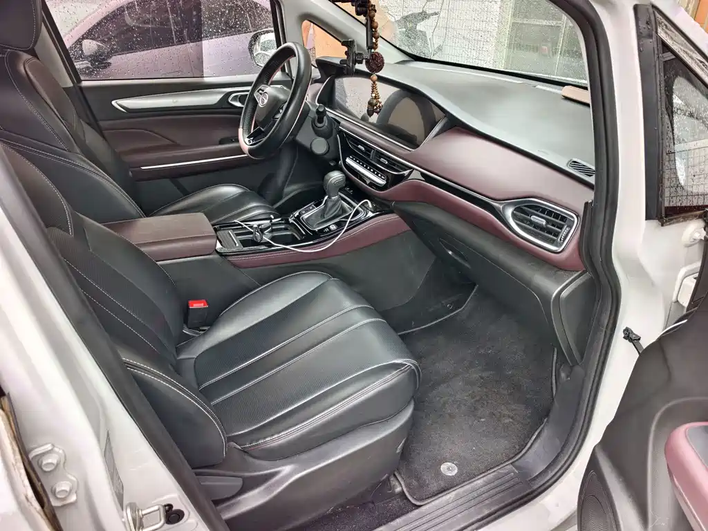 GAC Motor Trumpchi M6 — миниатюра 4