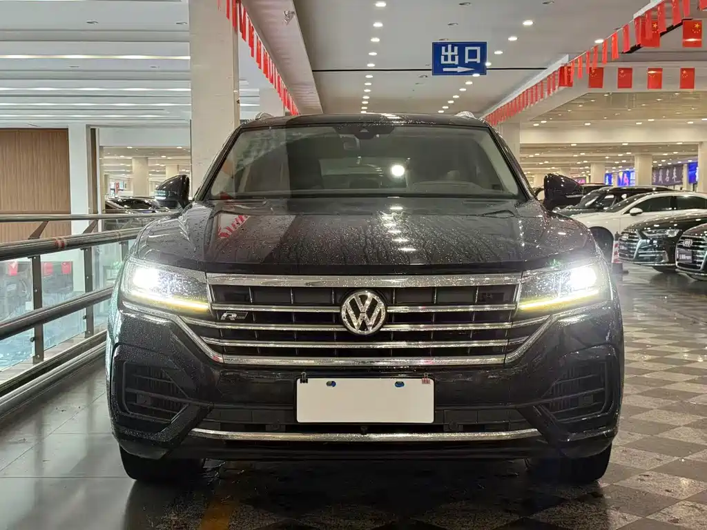 Volkswagen Touareg — миниатюра 2
