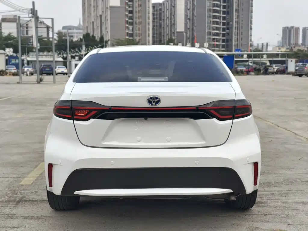 Toyota Corolla Levin 2019 1.8H E-CVT Luxury V