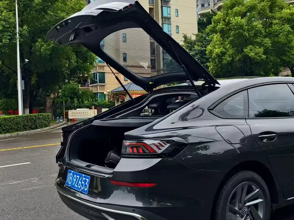 Volkswagen Lamando 2023 L 280TSI DSG