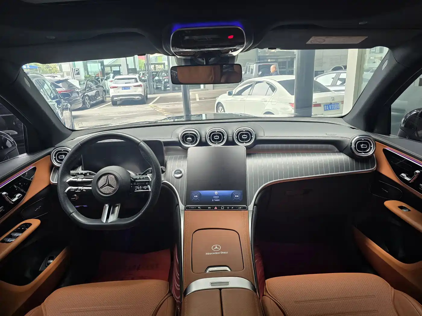 Mercedes-Benz GLC 2023 Черный из Китая, фото 4