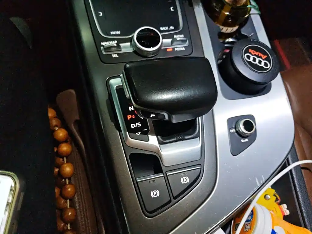 Audi Q7 — миниатюра 15