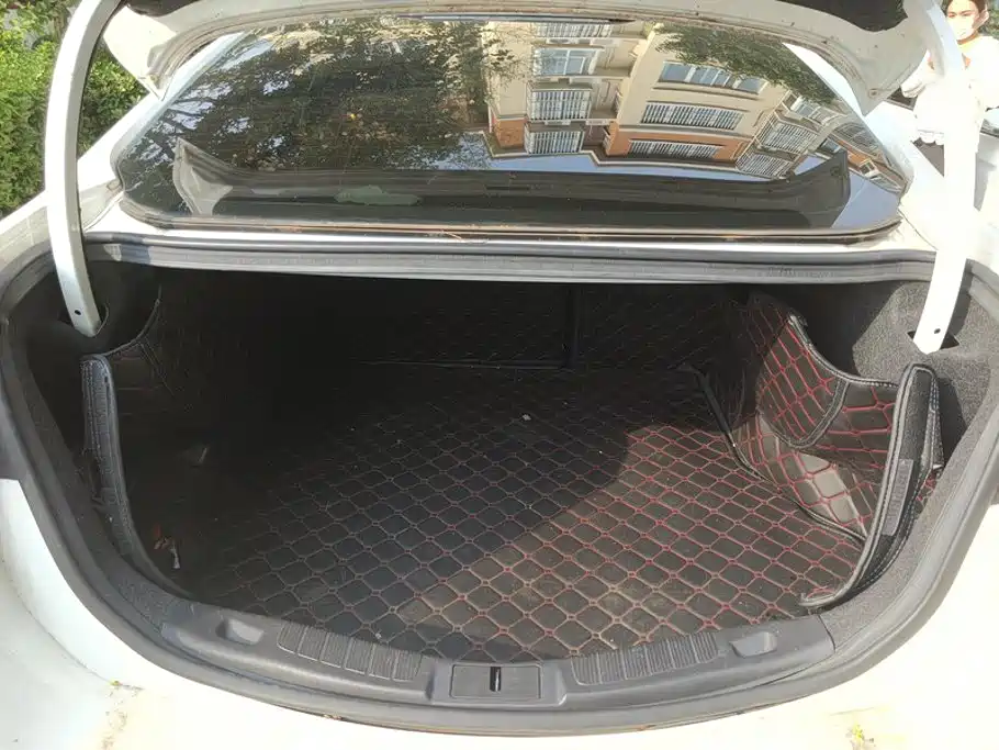 Ford Mondeo — миниатюра 4