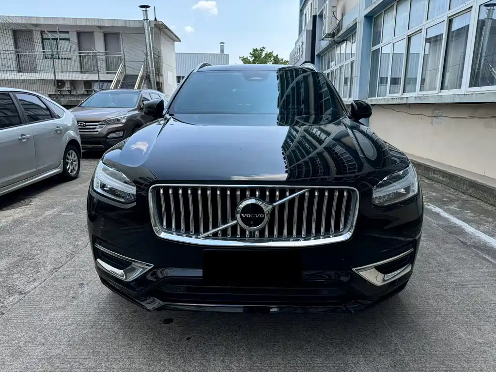 Volvo XC90 — миниатюра 2