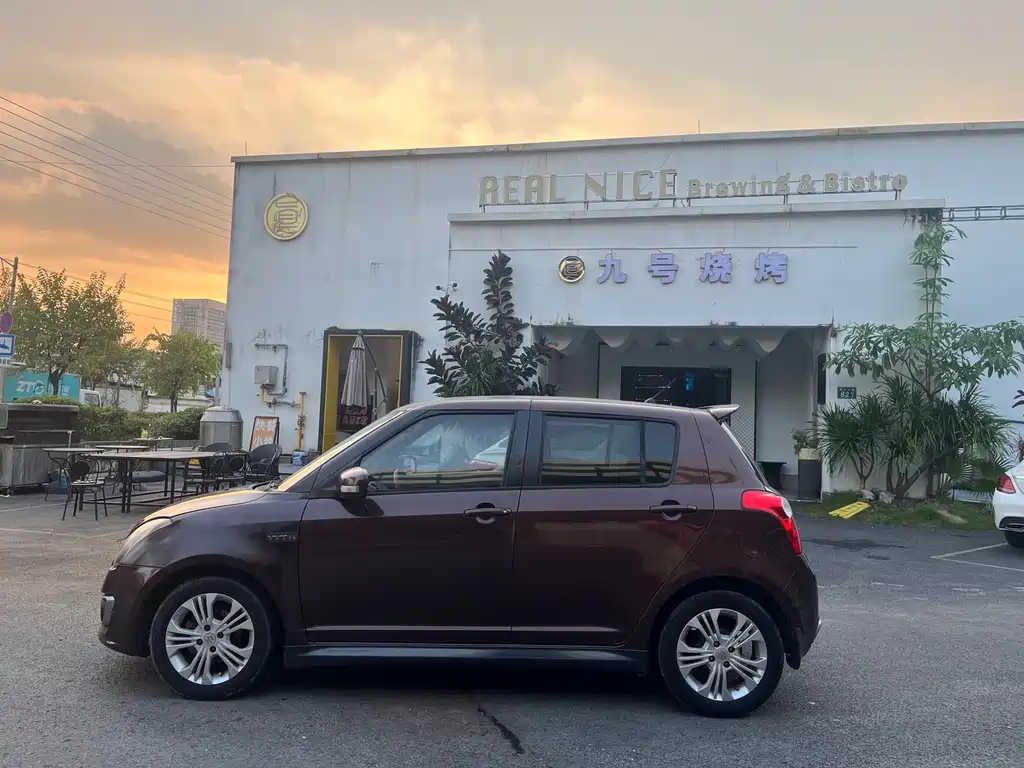 Suzuki Swift — миниатюра 8