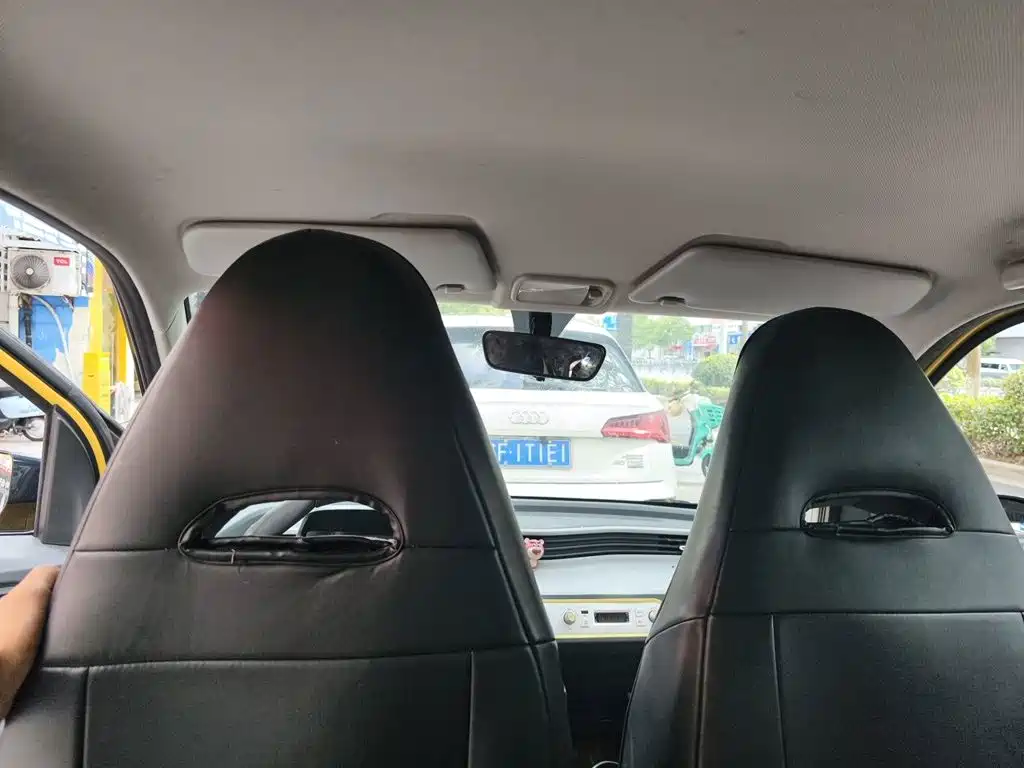 Wuling MINIEV — миниатюра 14