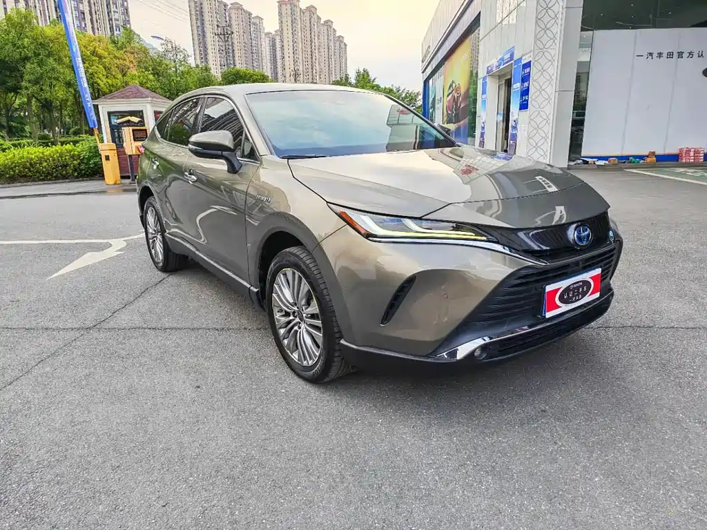 Toyota Harrier — миниатюра 3