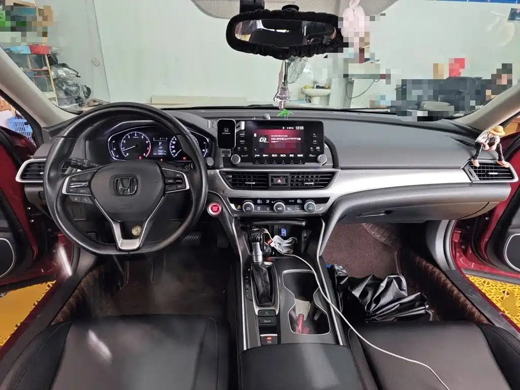 Honda Accord — миниатюра 5