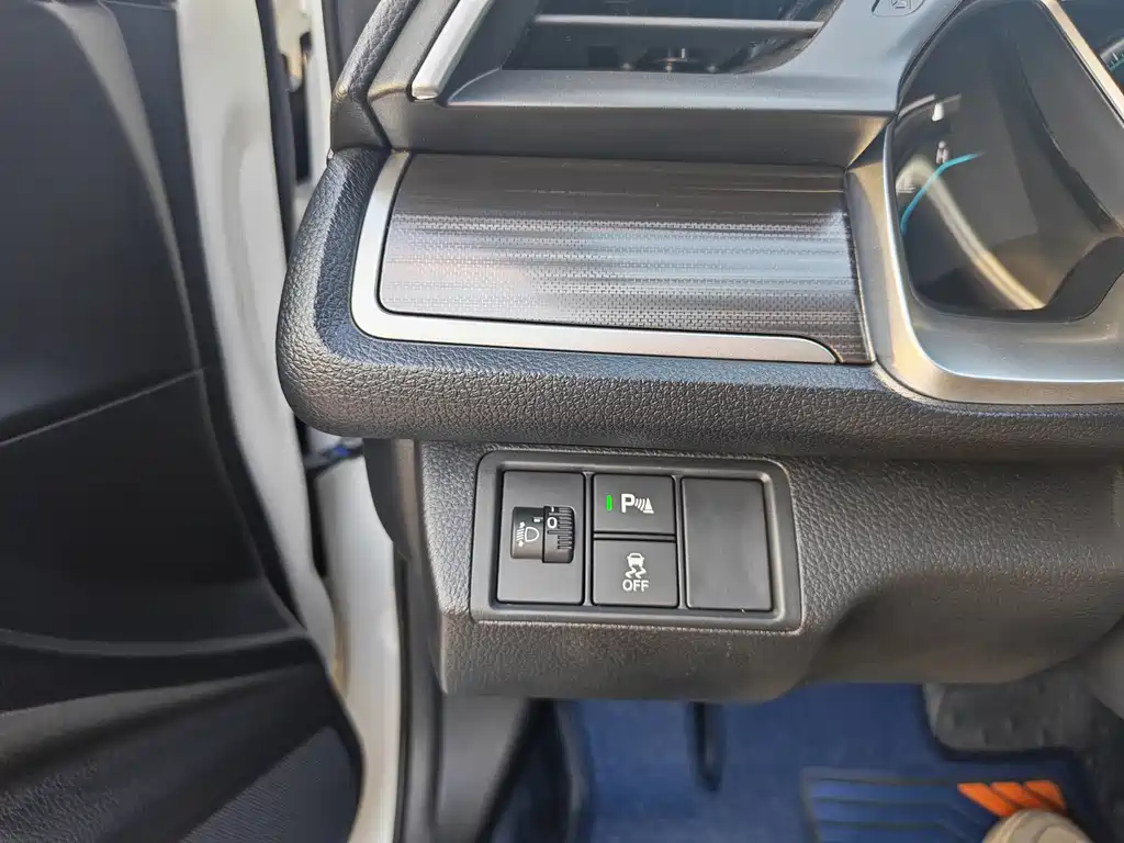 Honda Civic — миниатюра 13