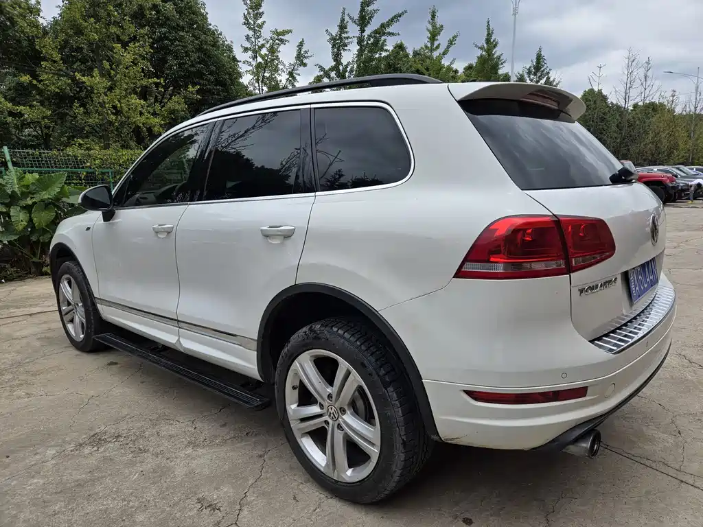 Volkswagen Touareg R-Line Luxury Type, фото 9