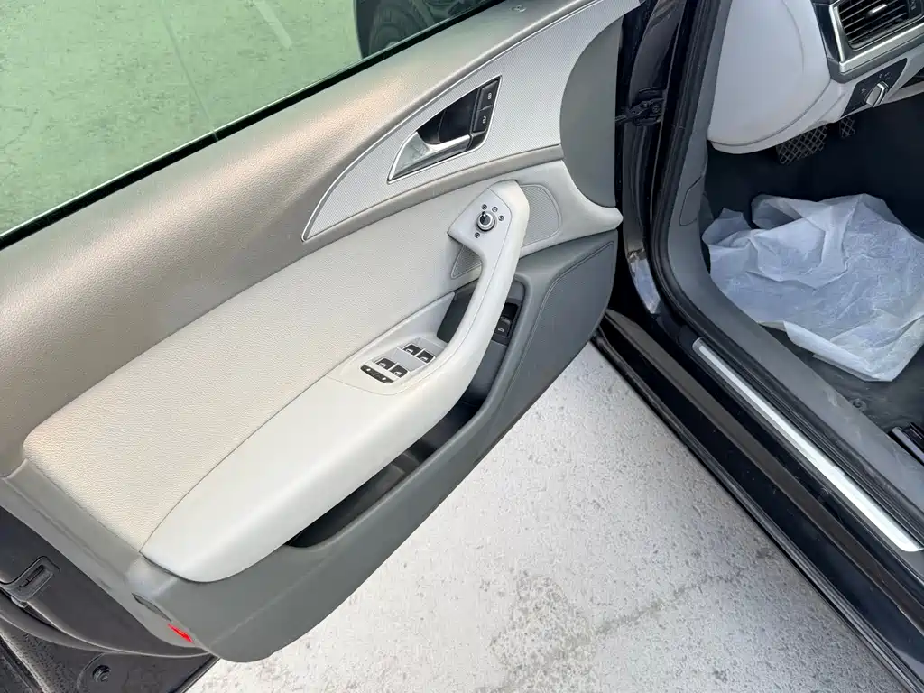 Audi A6L — миниатюра 7