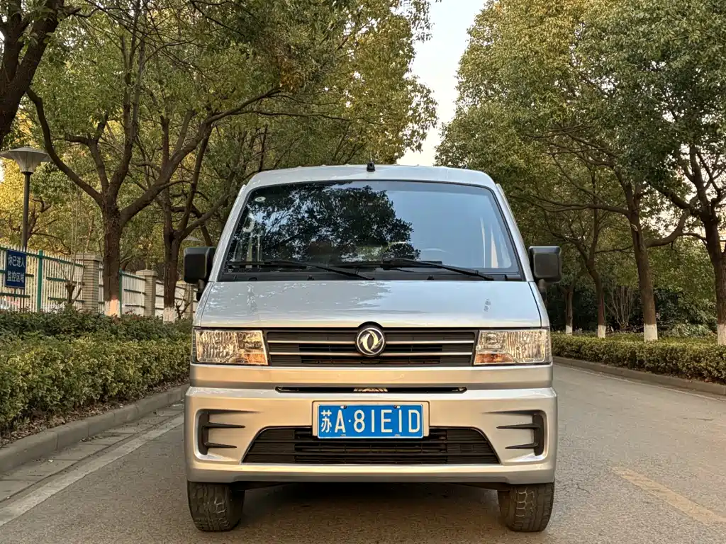 DONGFENG C56
