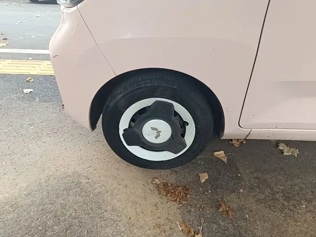 Wuling MINIEV — миниатюра 23