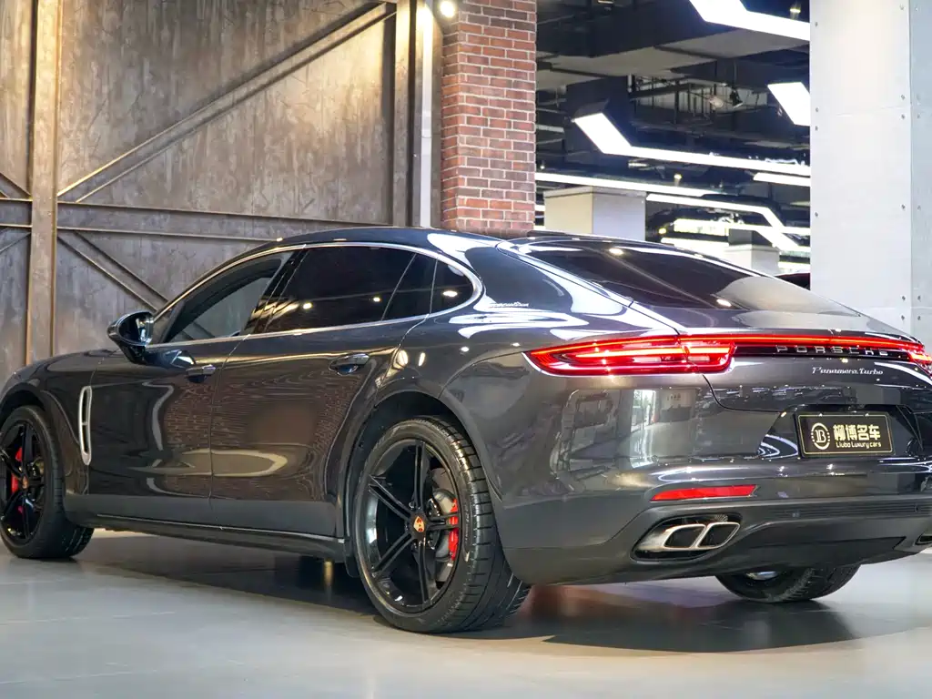 Porsche Panamera 2017 Panamera Turbo Executive Long Wheelbase 4.0T