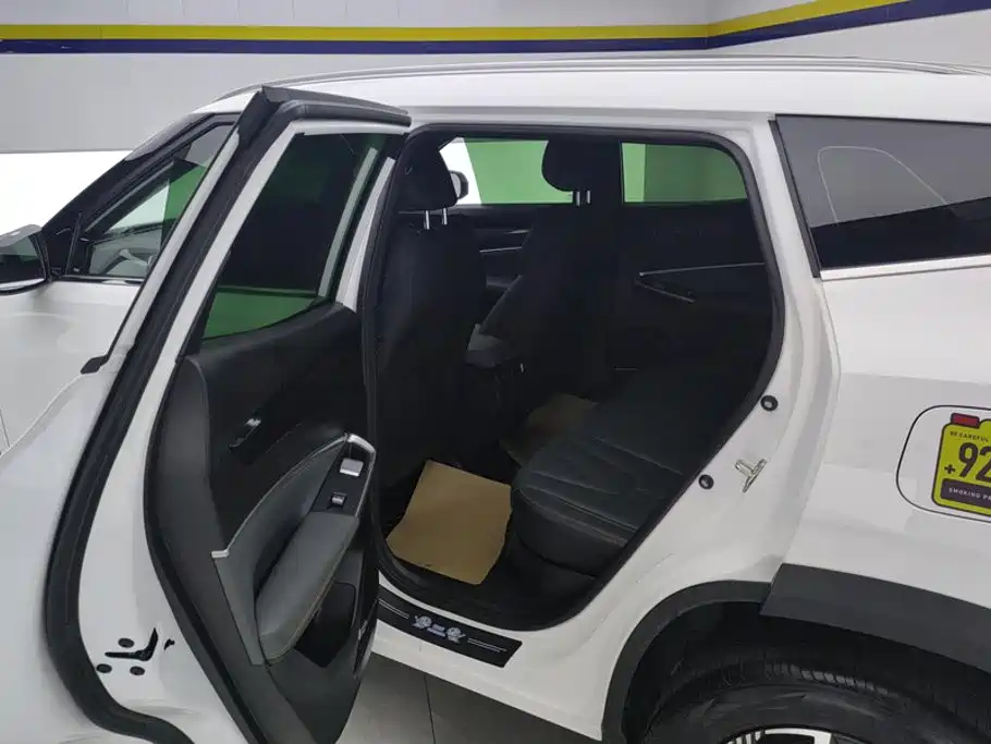 Geely Boyue — миниатюра 11