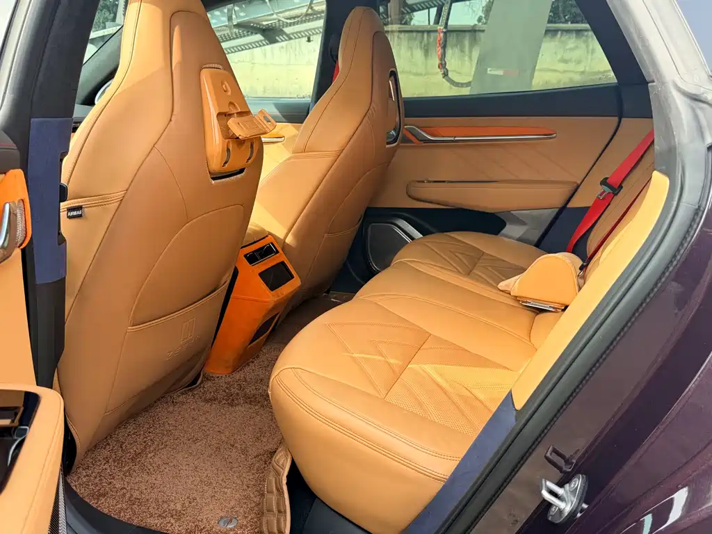 ZEEKR EXTREME KRYPTON 001