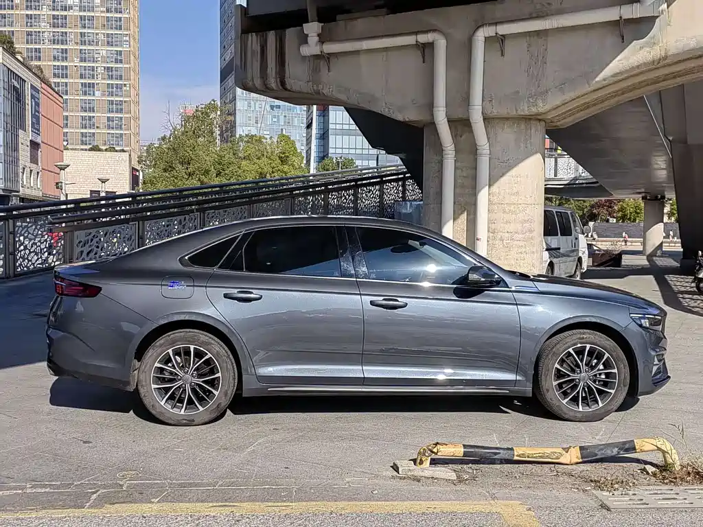 GEELY AUTOMOBILE XINGRUI