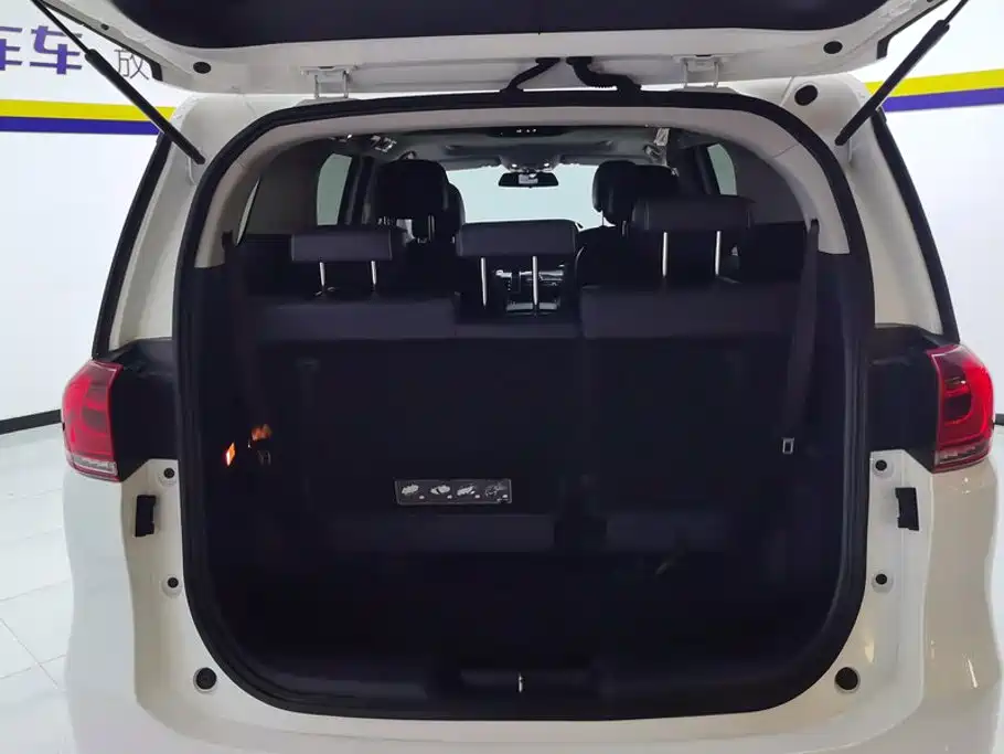 GAC Motor Trumpchi M8 — миниатюра 4