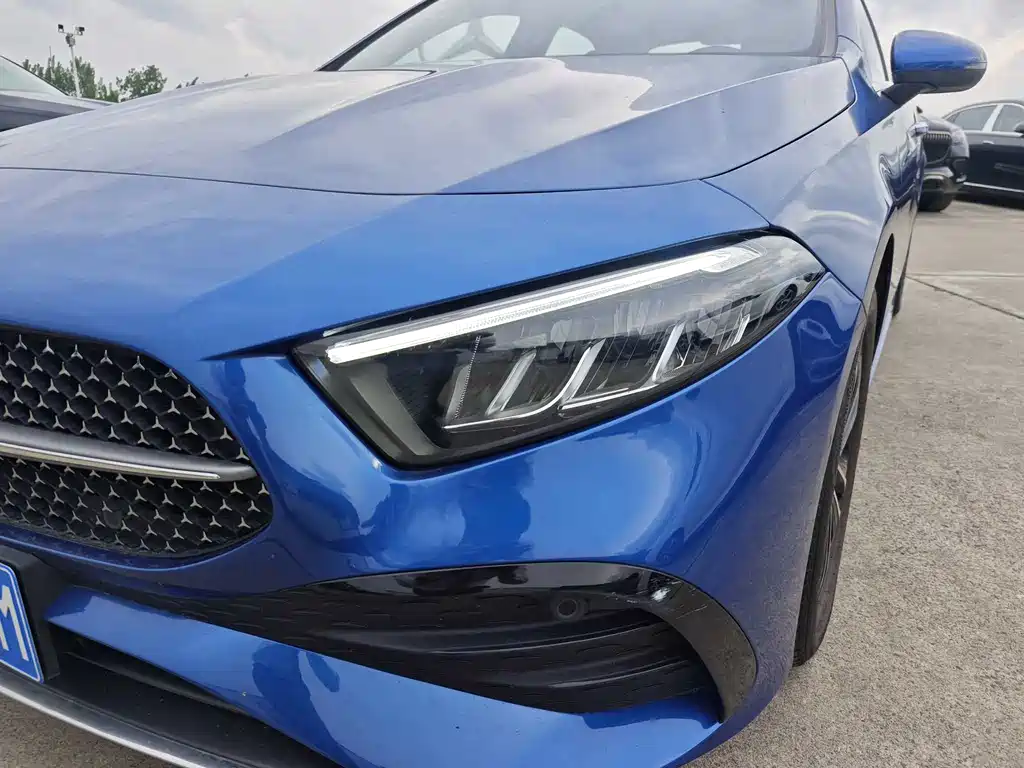 Mercedes-Benz A-Class A 2023 A 200 L