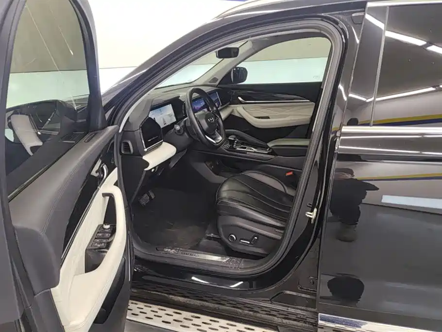 Geely Monjaro L 2023 2.0TD AT Flagship