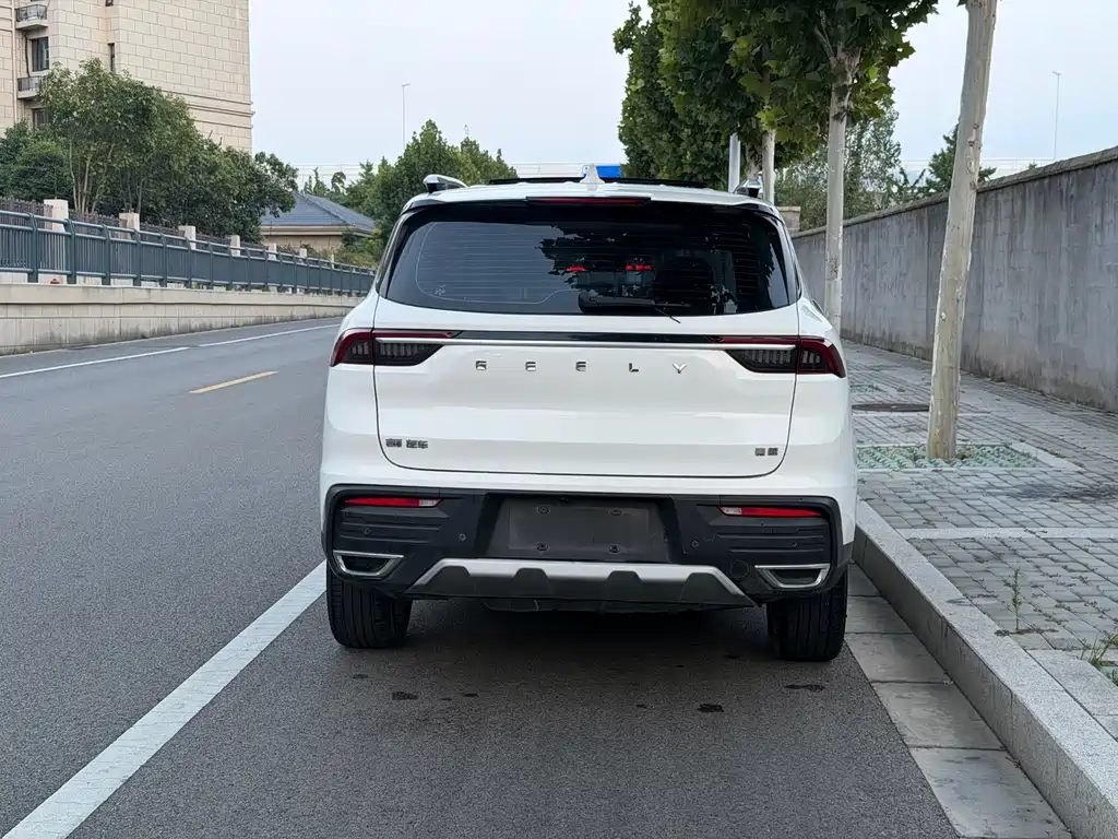 Geely Haoyue — миниатюра 6