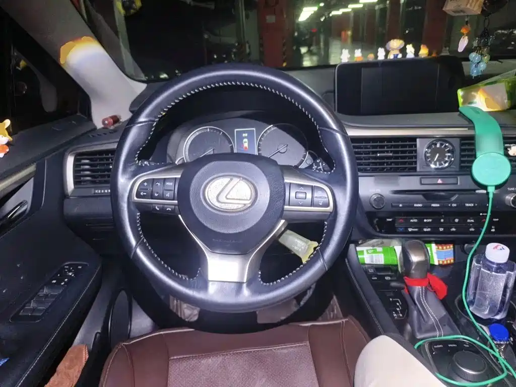 Lexus RX — миниатюра 6