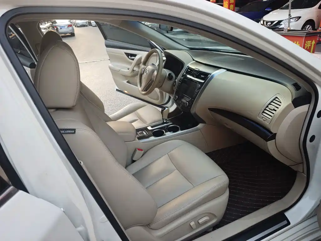 Nissan Teana — миниатюра 10