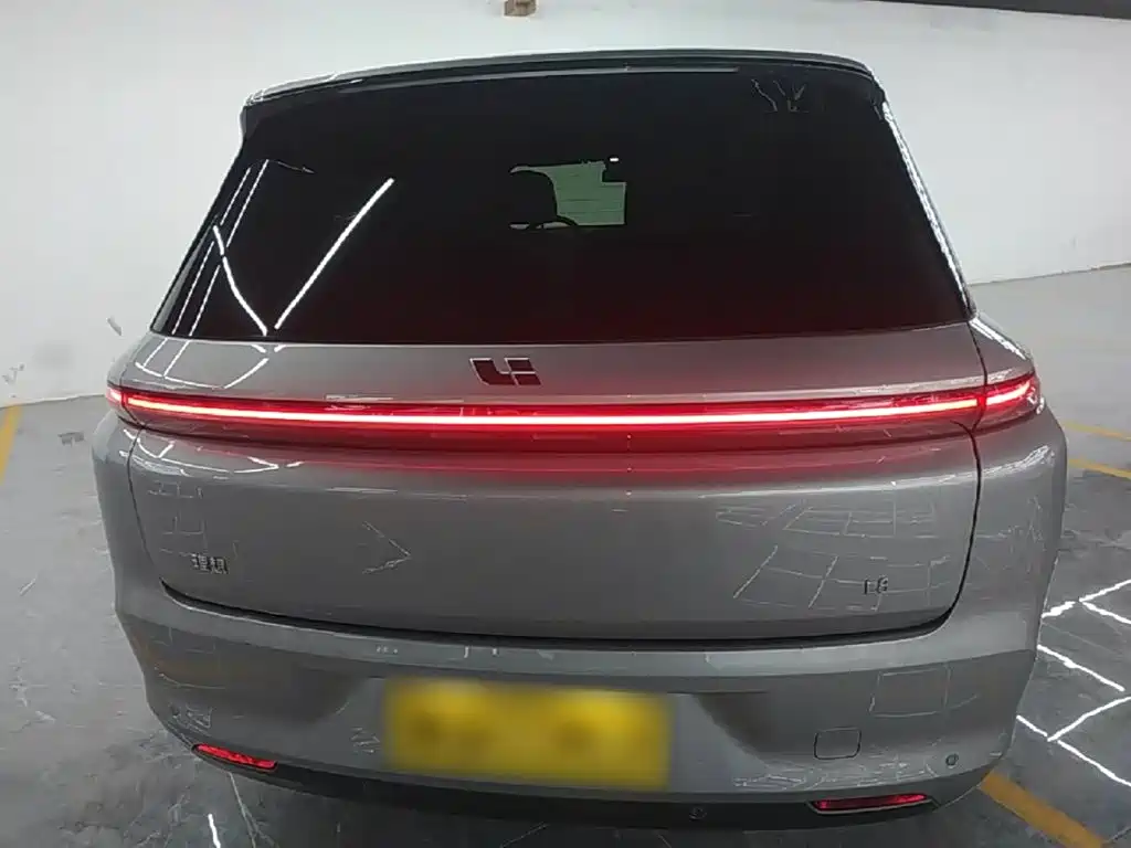 Li Auto Li L8 — миниатюра 6