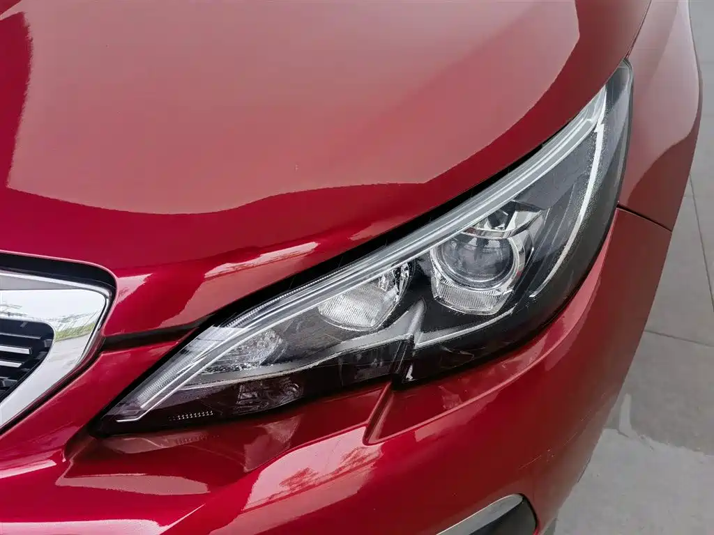 Peugeot 308 2016 230THP AT Luxury