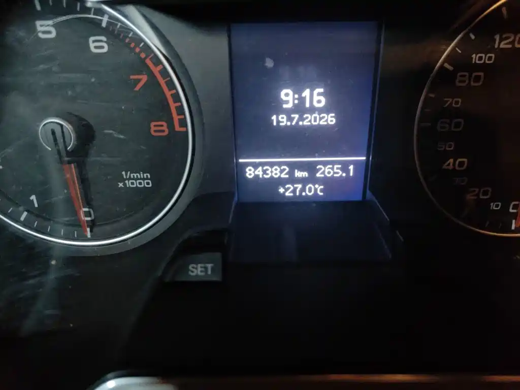 Audi A4L — миниатюра 5