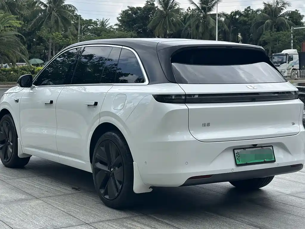 Li Auto L6 2024 Pro