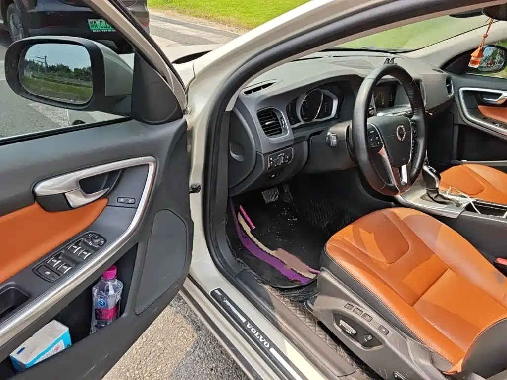 Volvo S60 — миниатюра 14