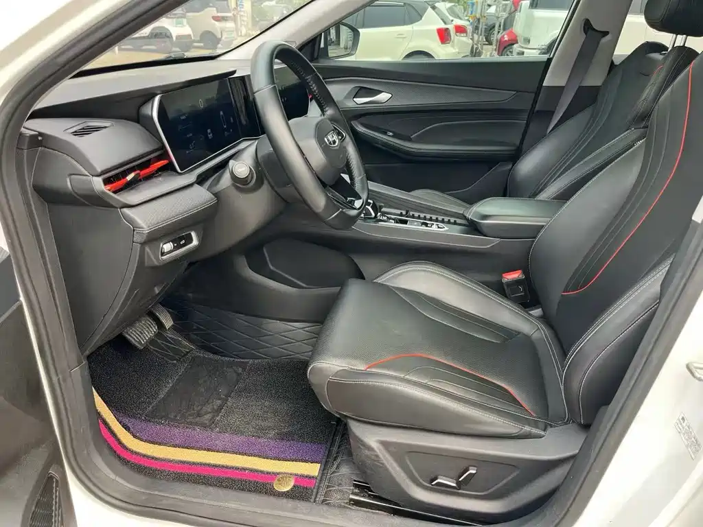 Geely Binrui Colorful Lucky COOL 1.5T DCT Electric Control Edition, фото 4