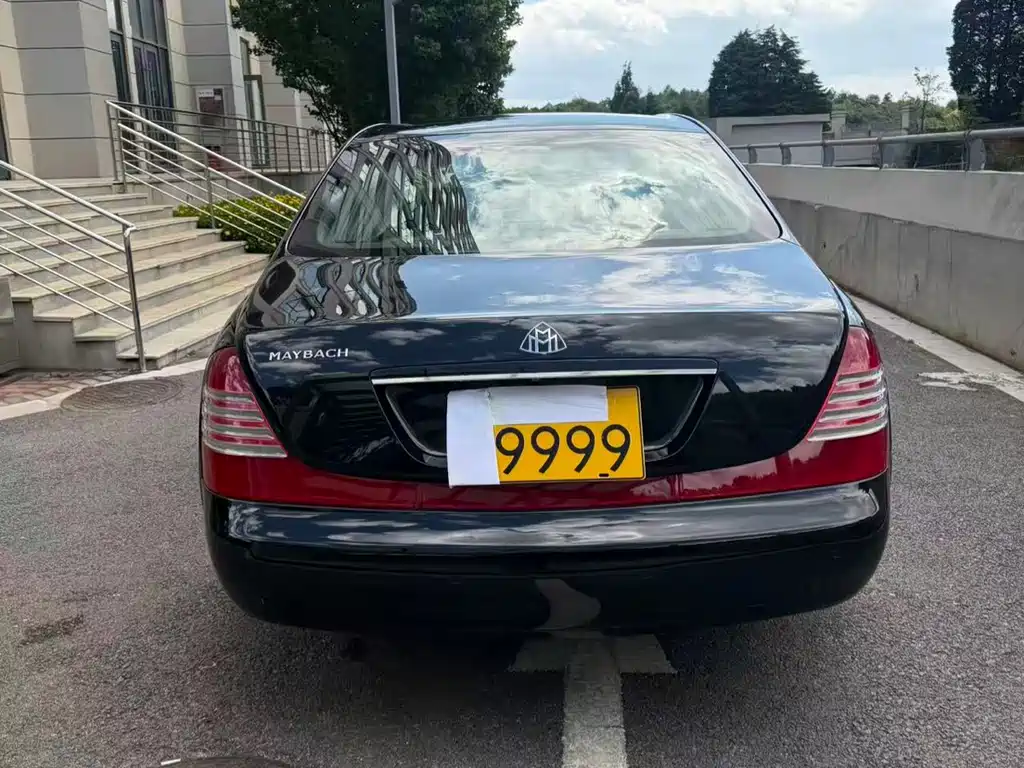 Mercedes-Benz Maybach 2009 5.5T AT
