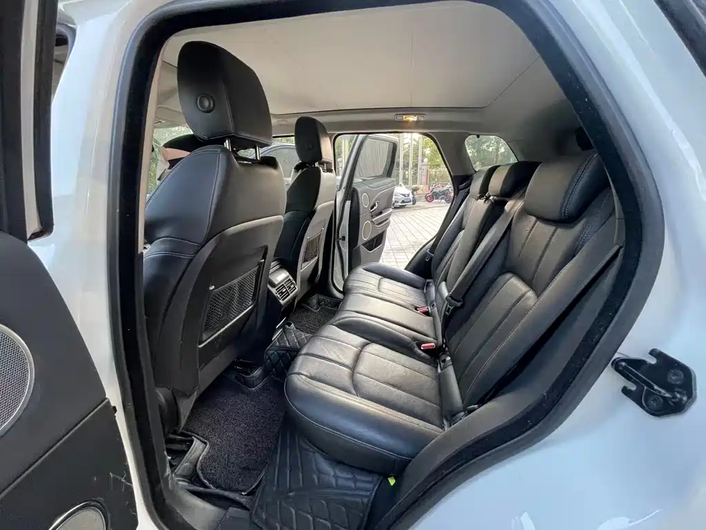 LAND ROVER RANGE ROVER AURORA