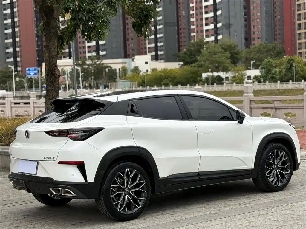 CHANGAN UNI T