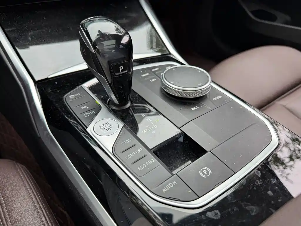 BMW 3 Series — миниатюра 9