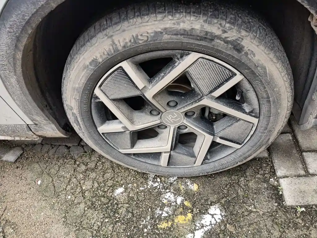 BYD Yuan Plus — миниатюра 25