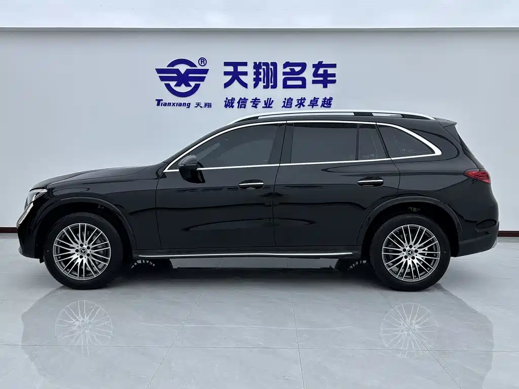 Mercedes-Benz GLC 2024 GLC 300 L 4MATIC 5 мест