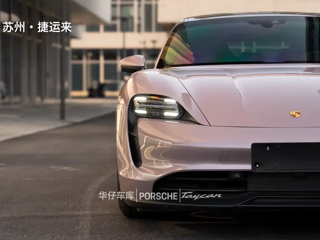 Porsche Taycan 2022 Taycan