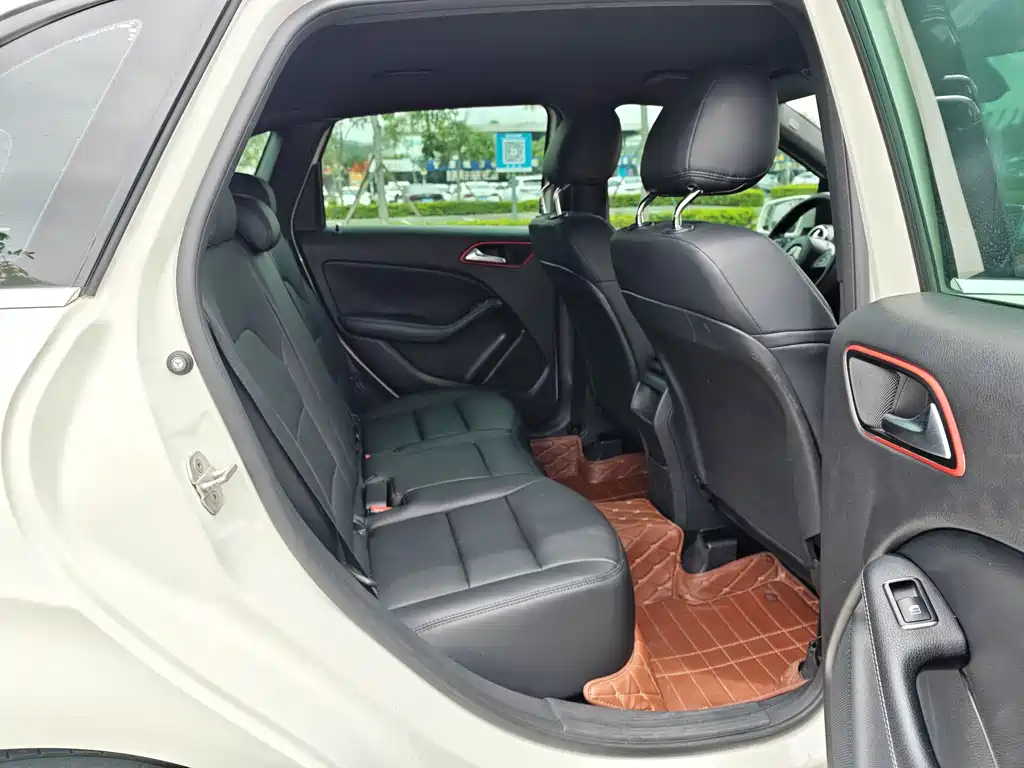 Mercedes-Benz B-Class B 180, фото 13