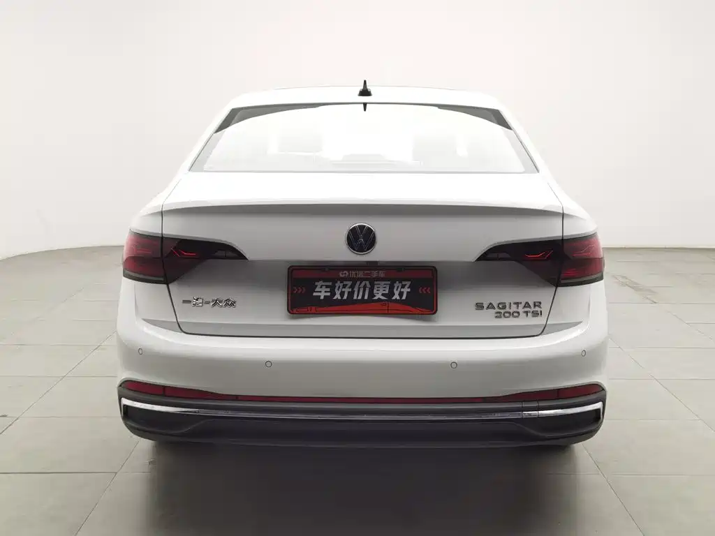 Volkswagen Sagitar — миниатюра 4