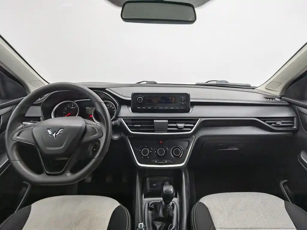 Wuling Hongguang S3 — миниатюра 5