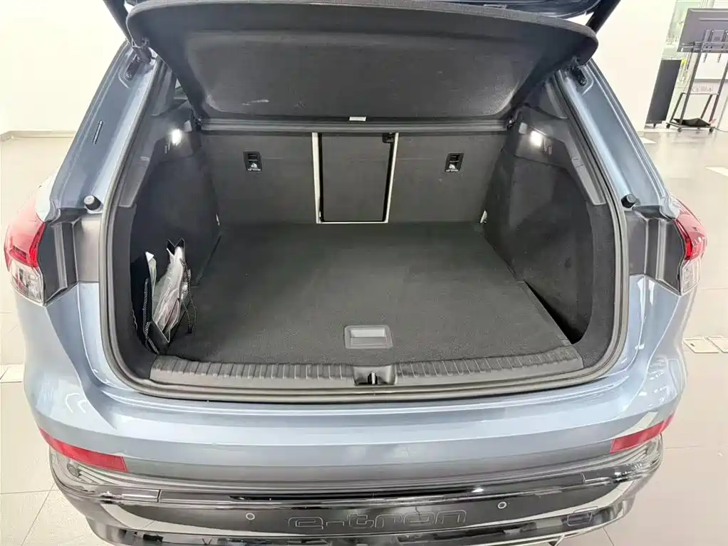 Audi Q4 e-tron 2022 40 e-tron