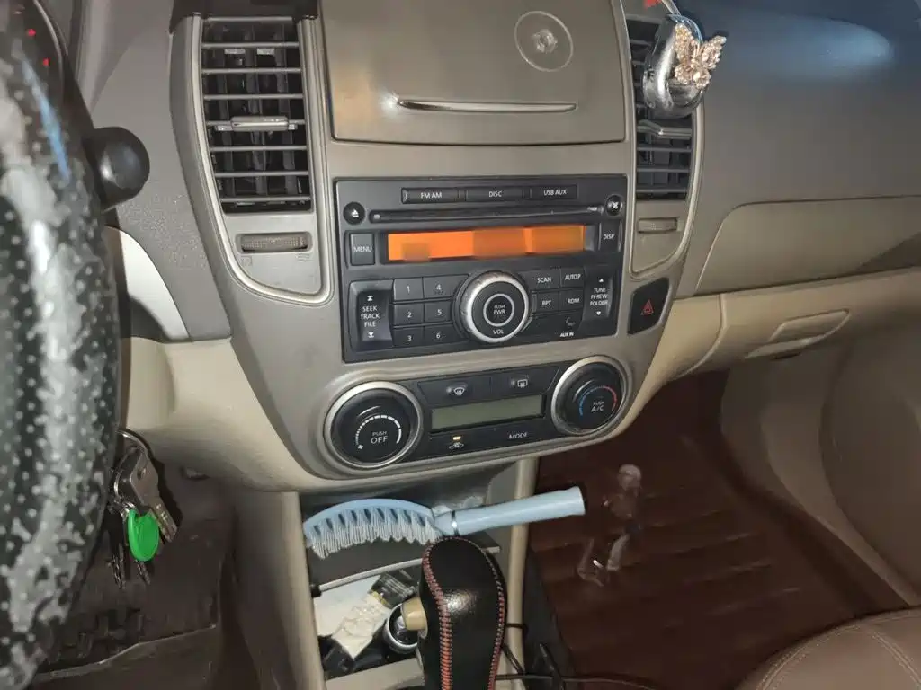 Nissan Sylphy — миниатюра 6