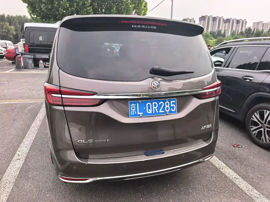 Buick GL8 — миниатюра 14