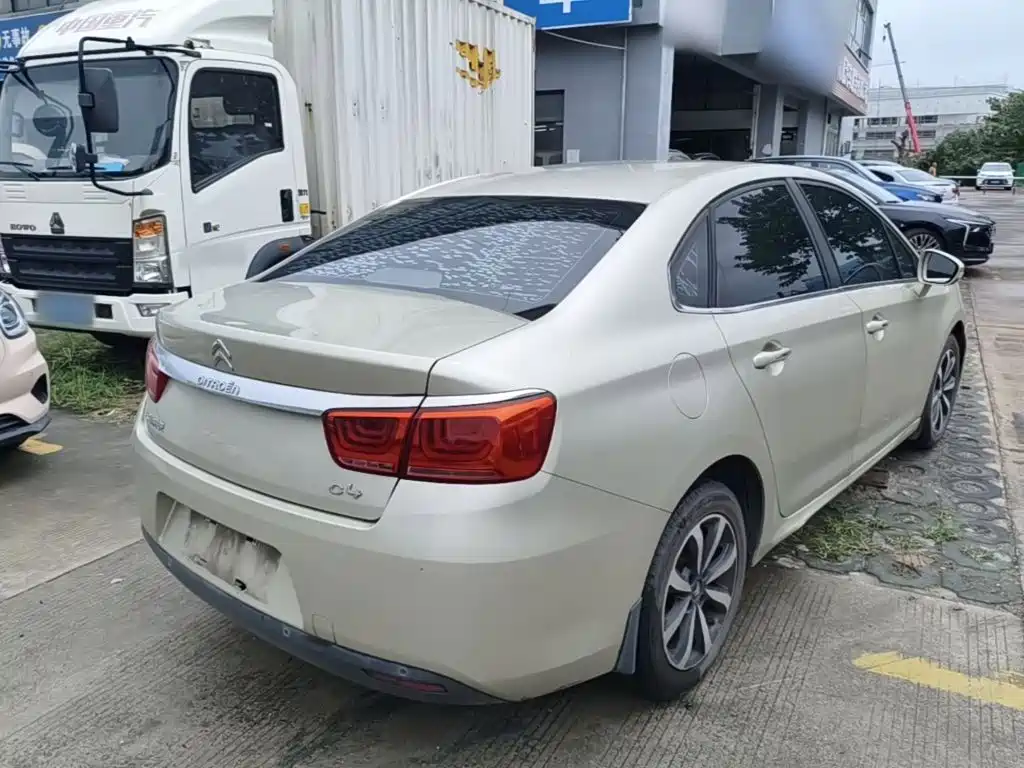 Citroen C4 — миниатюра 7