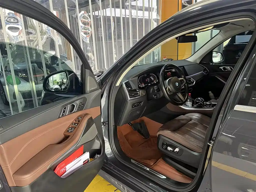 BMW X5 2021 xDrive40i Premium M Sport