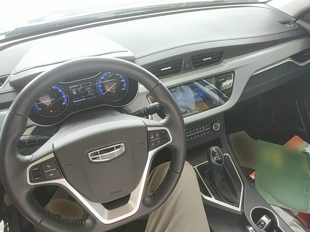 Geely Vision 1.5 л 2021 г. Серебристо-серый, пробег 1400 км
