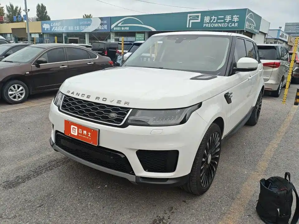 Land Rover Sport